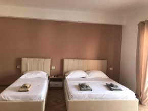 Babo's Apartments